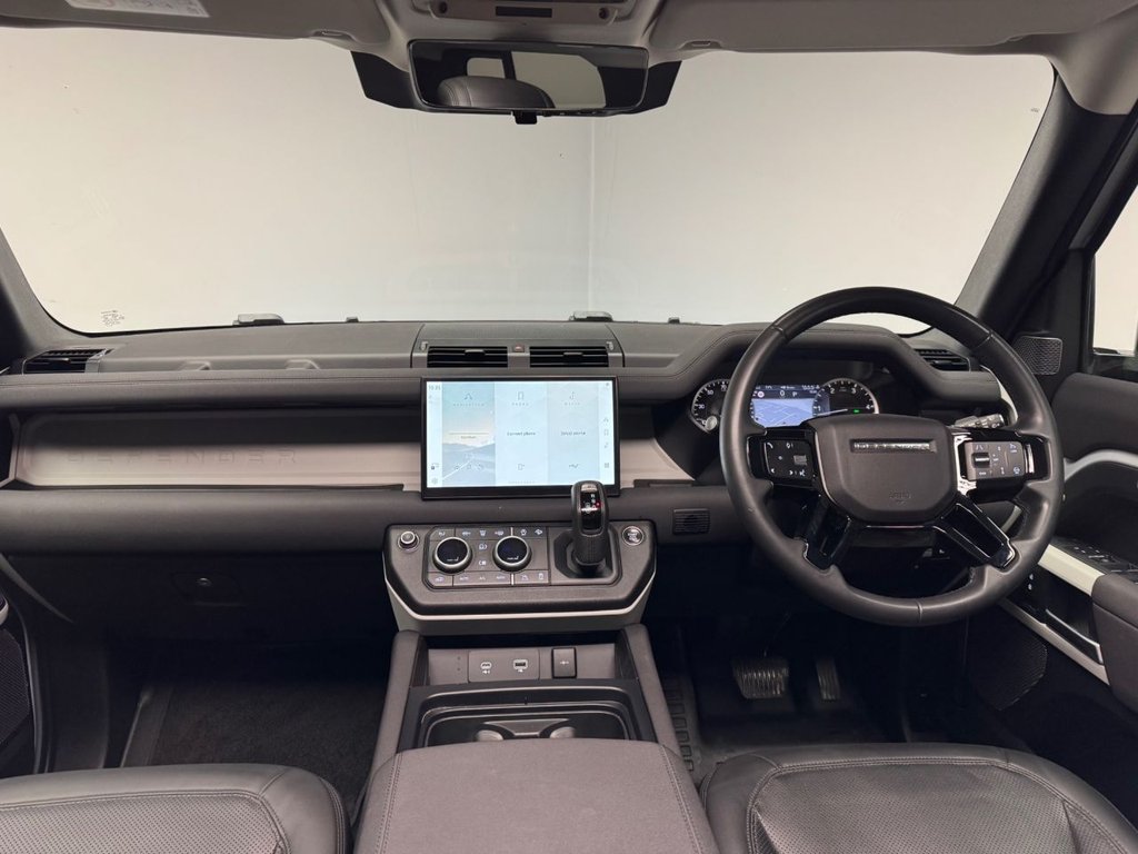 Used Land Rover Defender 2023 for sale - 77680188: Photo 36