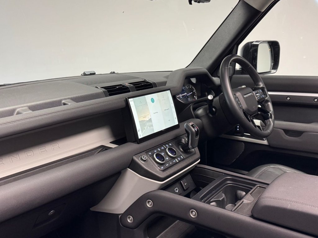 Used Land Rover Defender 2023 for sale - 77680188: Photo 44
