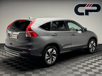 Used Honda CR-V 2015 for sale - 78306132: Photo