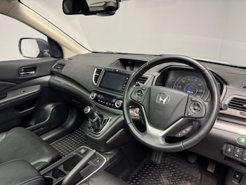 Used Honda CR-V 2015 for sale - 78306132: Photo