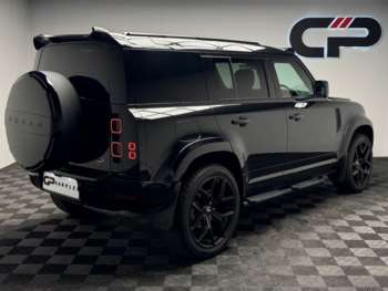 Used Land Rover Defender 2023 for sale - 74996088: Photo