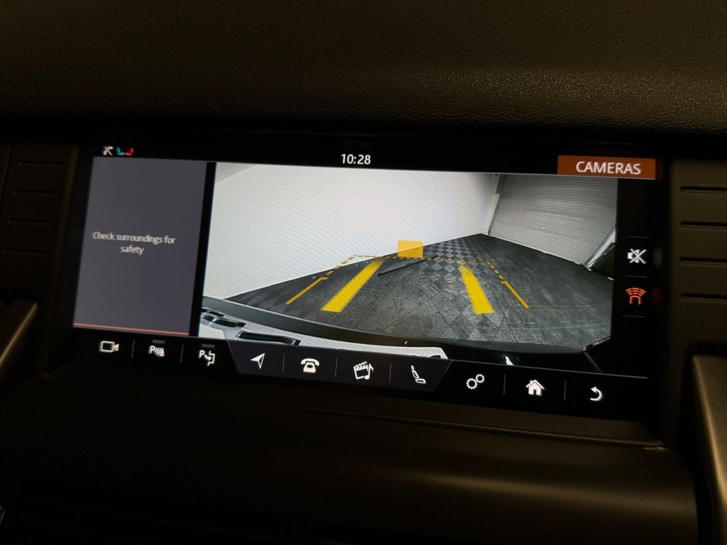 Used Land Rover Discovery Sport 2017 for sale - 78002497: Photo 47