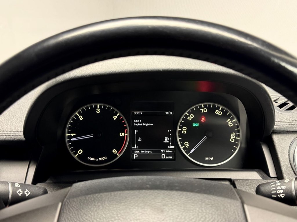 Used Land Rover Discovery 2012 for sale - 76642356: Photo 25