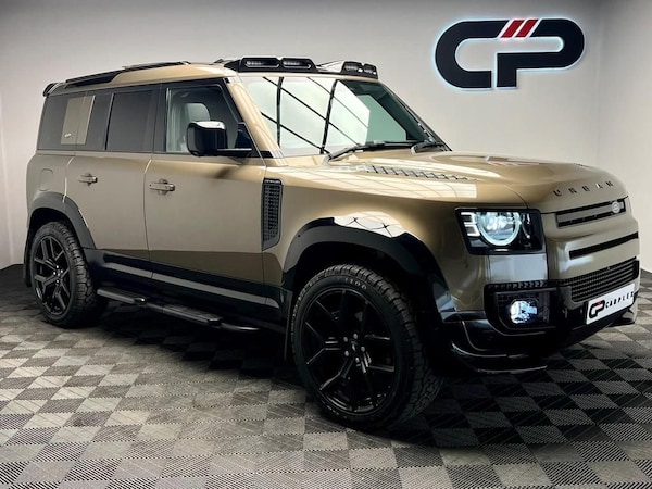 Used Land Rover Defender 2022 for sale - 74996020: Photo 11