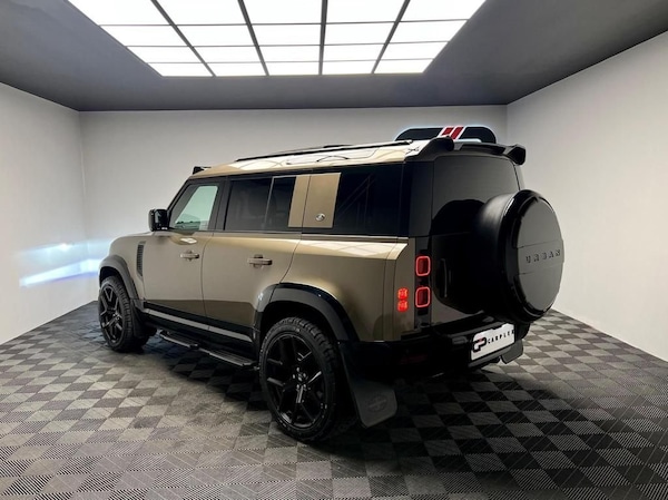 Used Land Rover Defender 2022 for sale - 74996020: Photo 16
