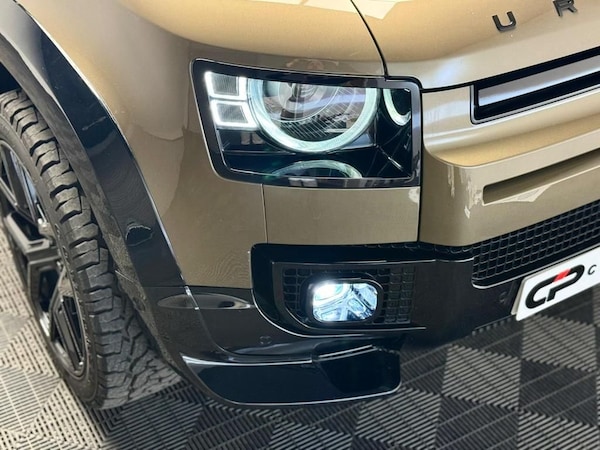 Used Land Rover Defender 2022 for sale - 74996020: Photo 18