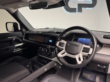 Used Land Rover Defender 2021 for sale - 79422269: Photo