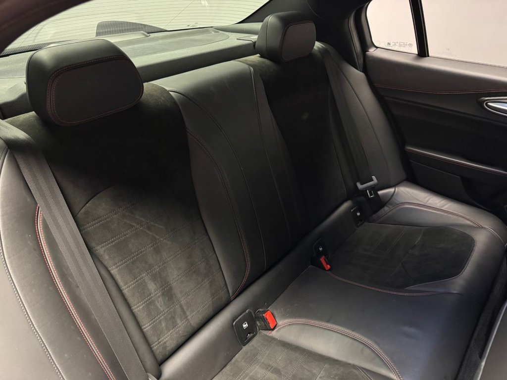 Used Alfa Romeo Giulia 2017 for sale - 77193436: Photo 33