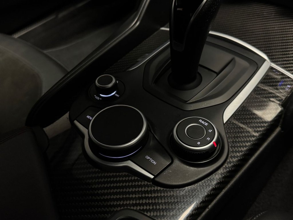 Used Alfa Romeo Giulia 2017 for sale - 77193436: Photo 40