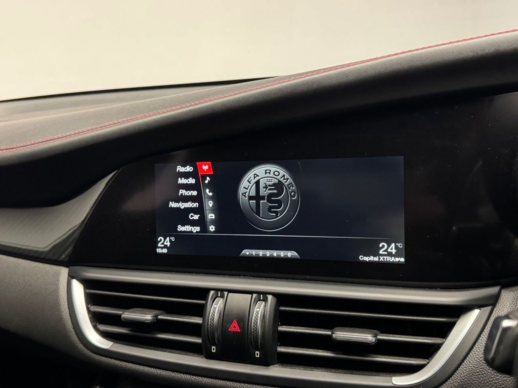 Used Alfa Romeo Giulia 2017 for sale - 77193436: Photo 44