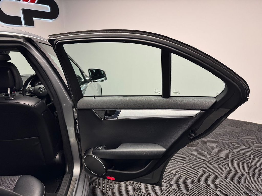 Used Mercedes-Benz C Class 2007 for sale - 76417026: Photo 48