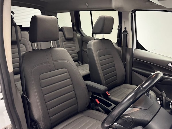 Used Ford Grand Tourneo Connect 2020 for sale - 75227221: Photo 27
