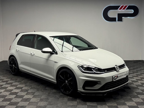 Used Volkswagen Golf 2020 for sale - 74996048: Photo 1