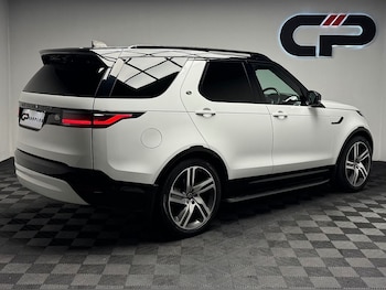 Used Land Rover Discovery 2022 for sale - 77031059: Photo