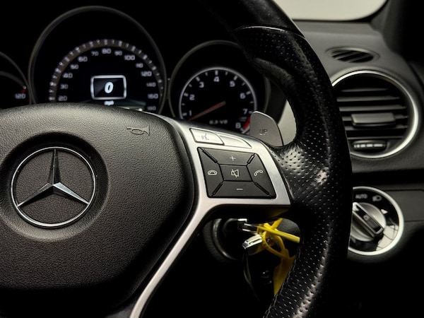 Used Mercedes-Benz C-Class 2012 for sale - 74996060: Photo 39