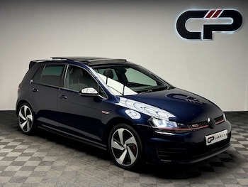 Volkswagen - Golf