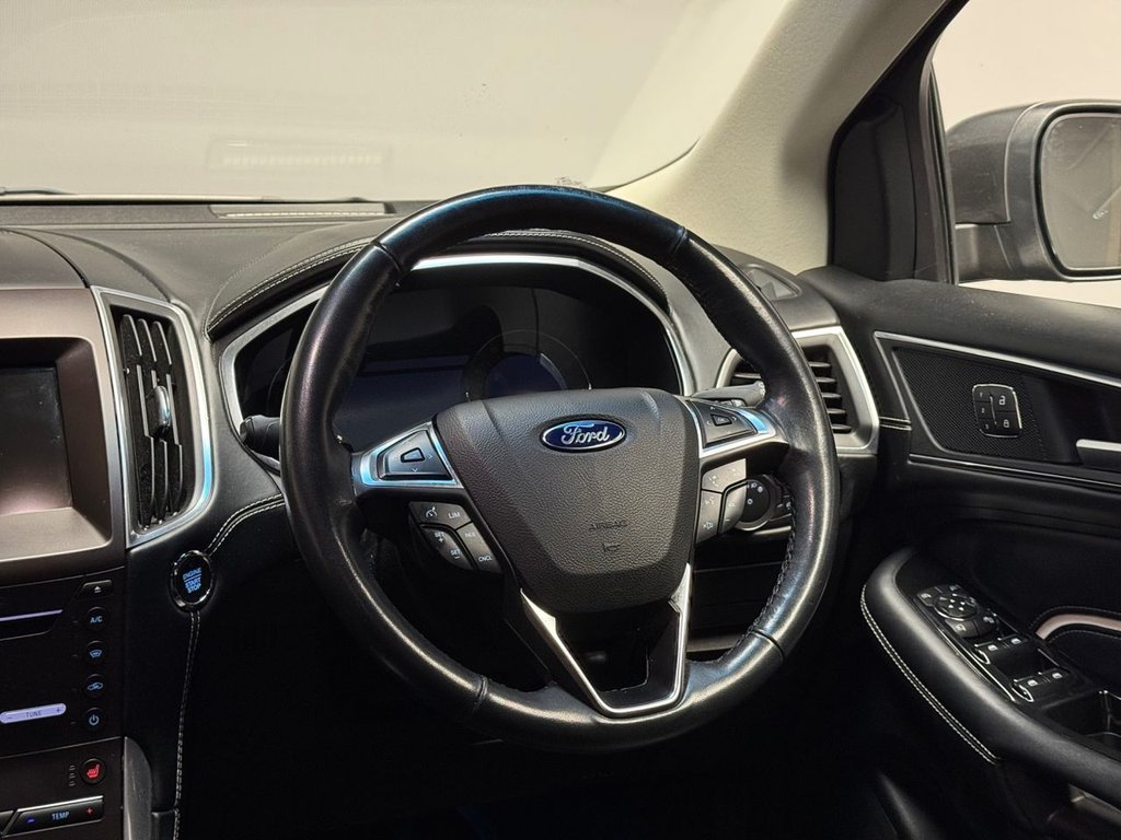 Used Ford Edge 2017 for sale - 76927529: Photo 32