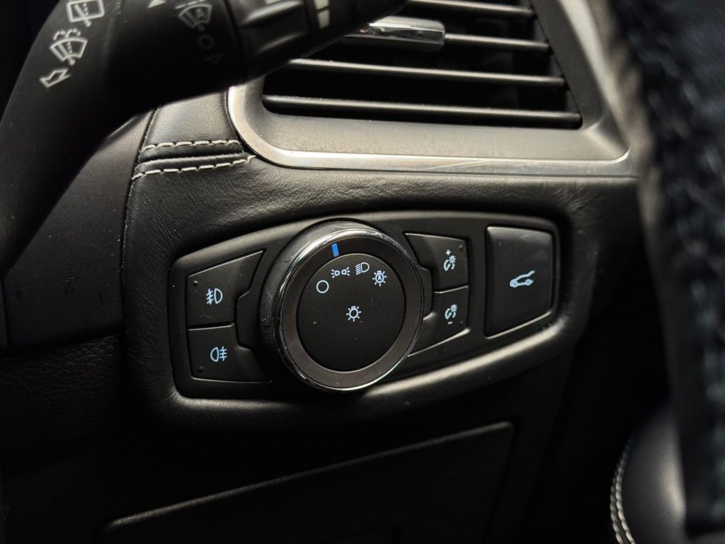 Used Ford Edge 2017 for sale - 76927529: Photo 43