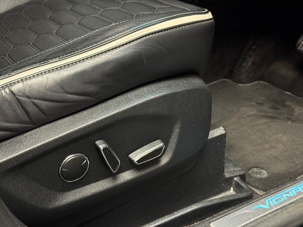 Used Ford Edge 2017 for sale - 76927529: Photo 48