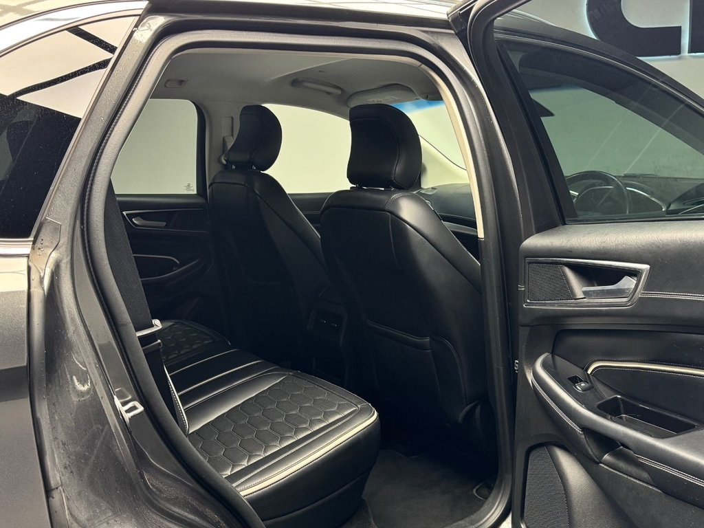 Used Ford Edge 2017 for sale - 76927529: Photo 49
