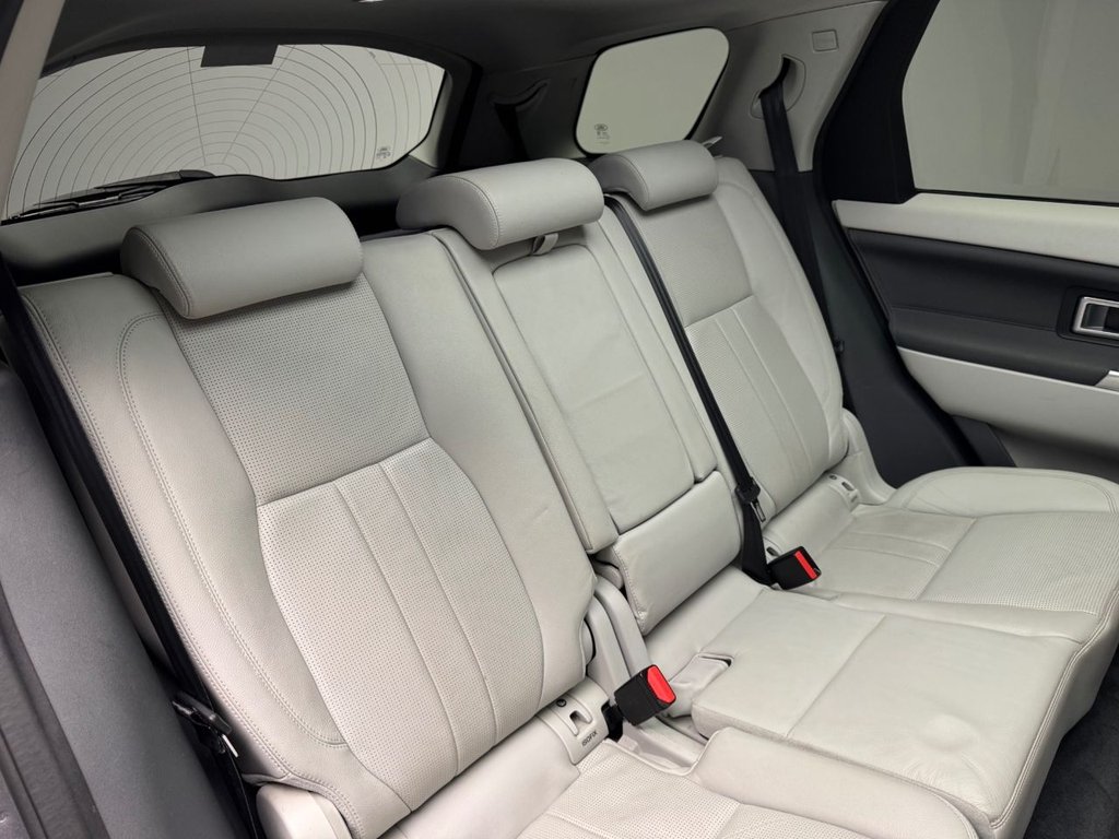 Used Land Rover Discovery Sport 2018 for sale - 77153820: Photo 28