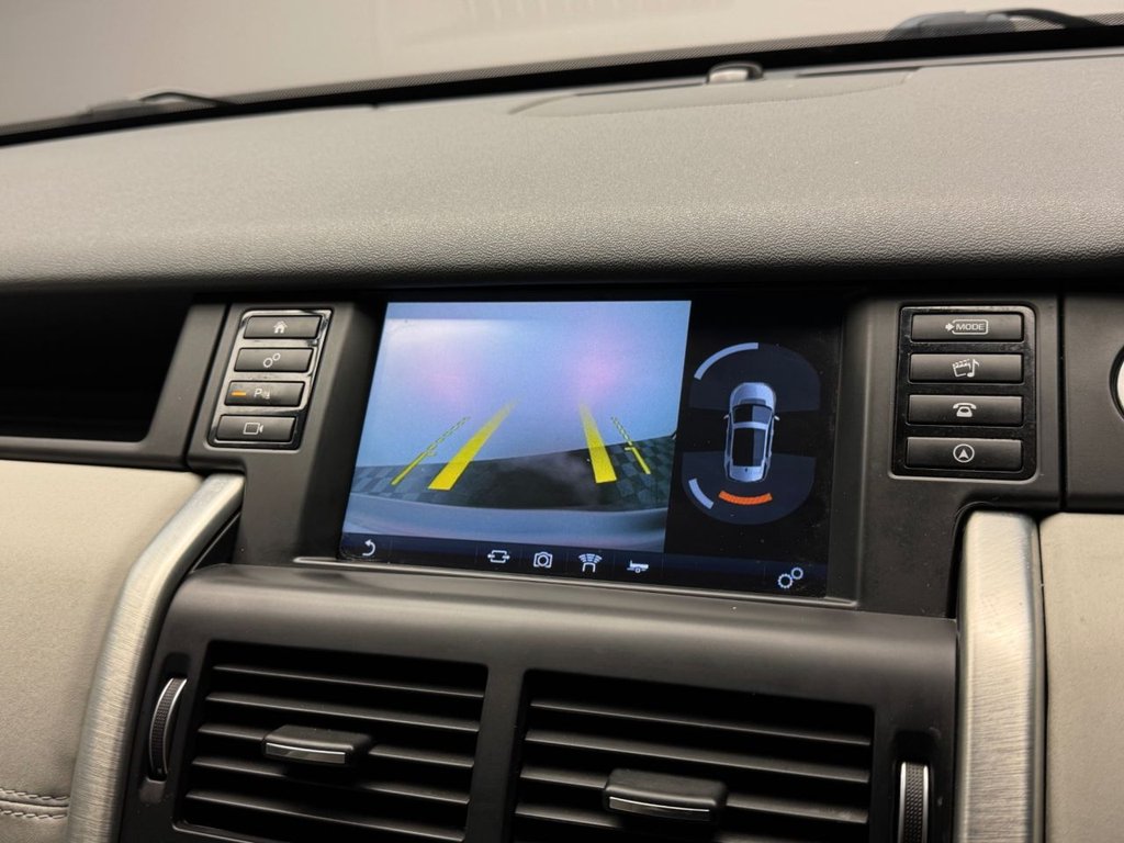 Used Land Rover Discovery Sport 2018 for sale - 77153820: Photo 38