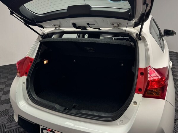Used Toyota Auris 2014 for sale - 76176193: Photo 30