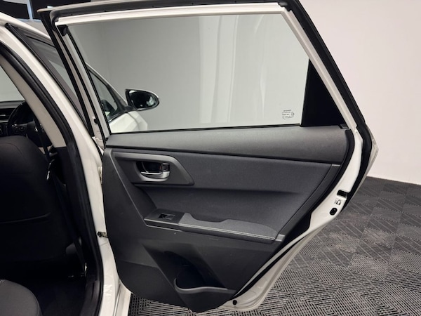 Used Toyota Auris 2014 for sale - 76176193: Photo 47