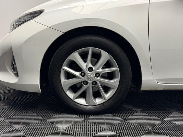 Used Toyota Auris 2014 for sale - 76176193: Photo 49