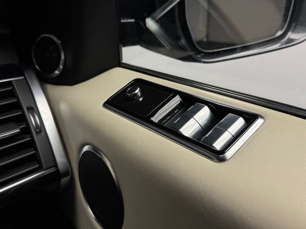 Used Land Rover Range Rover Sport 2018 for sale - 77647904: Photo 48