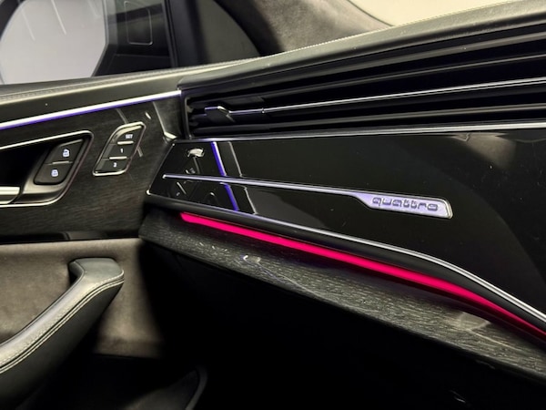 Used Audi Q8 2018 for sale - 75853391: Photo 45