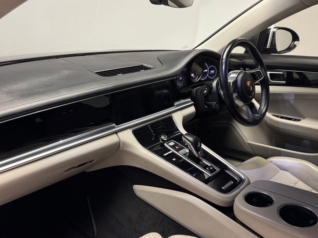 Used Porsche Panamera 2017 for sale - 77647893: Photo 22