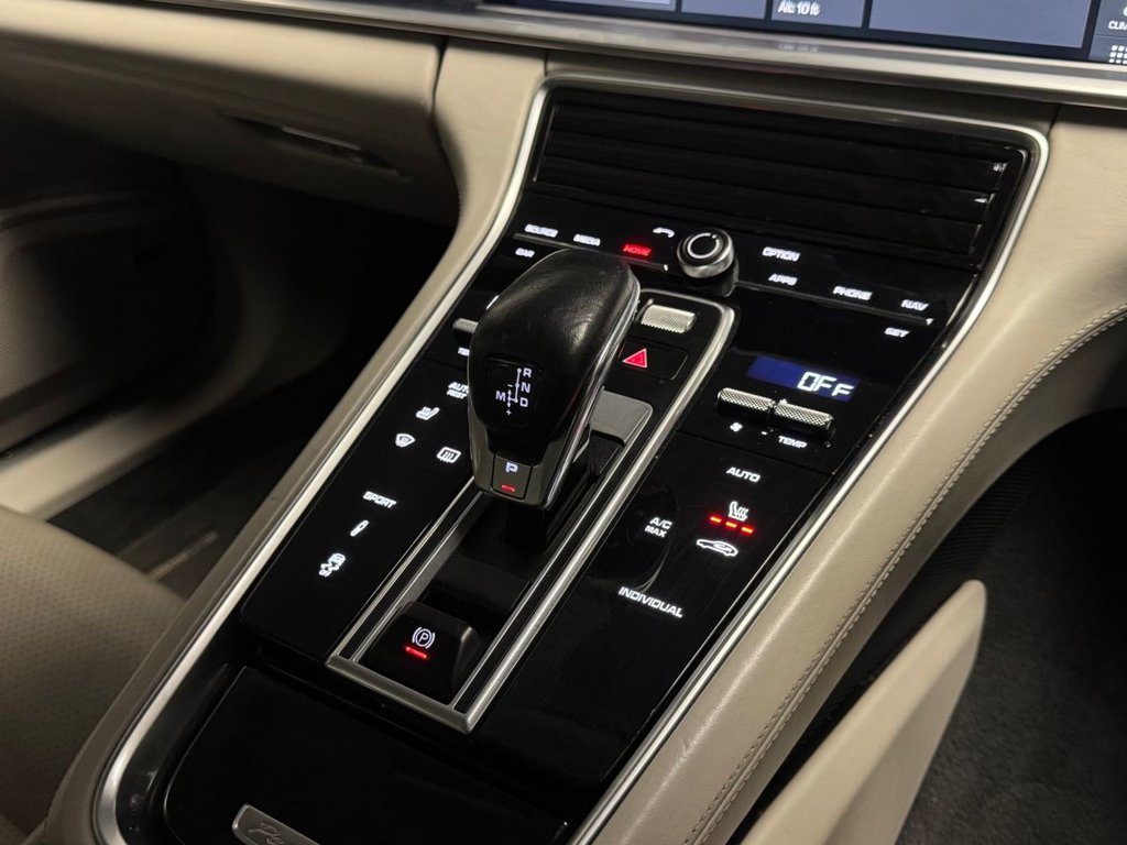 Used Porsche Panamera 2017 for sale - 77647893: Photo 28
