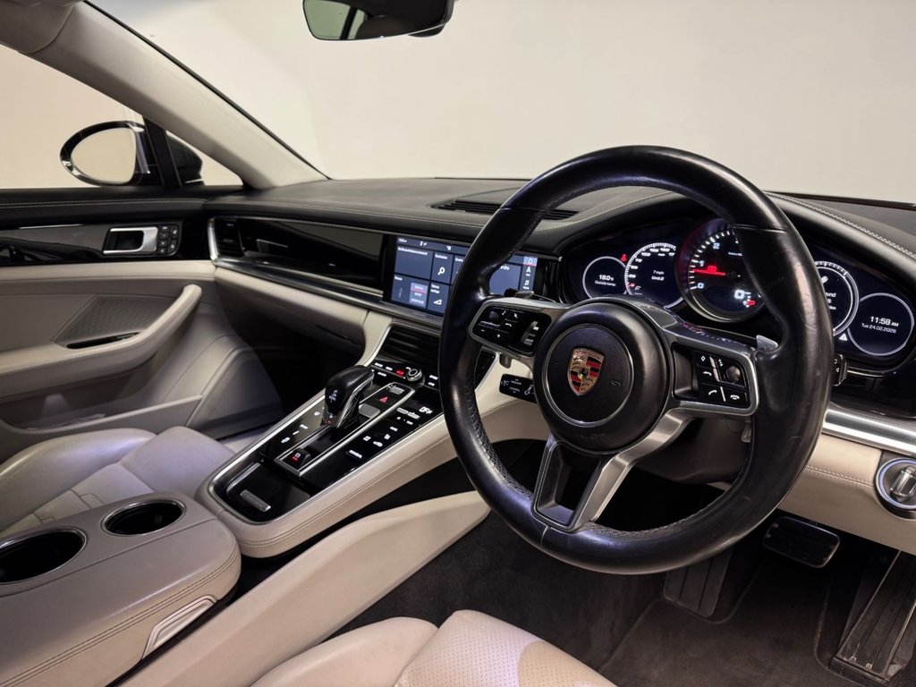 Used Porsche Panamera 2017 for sale - 77647893: Photo 3