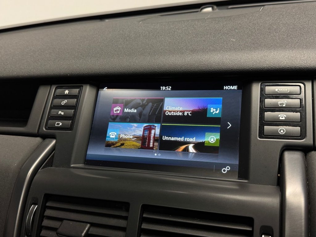 Used Land Rover Discovery Sport 2019 for sale - 77360236: Photo 32