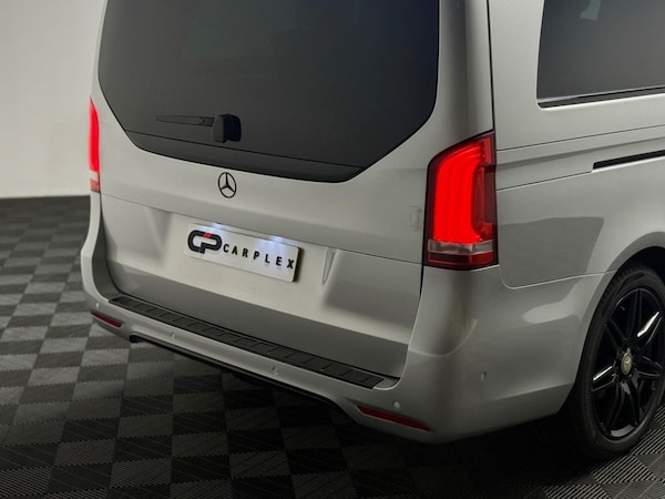 Used Mercedes-Benz V-Class 2017 for sale - 75259261: Photo 25