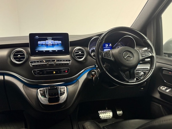 Used Mercedes-Benz V-Class 2017 for sale - 75259261: Photo 34