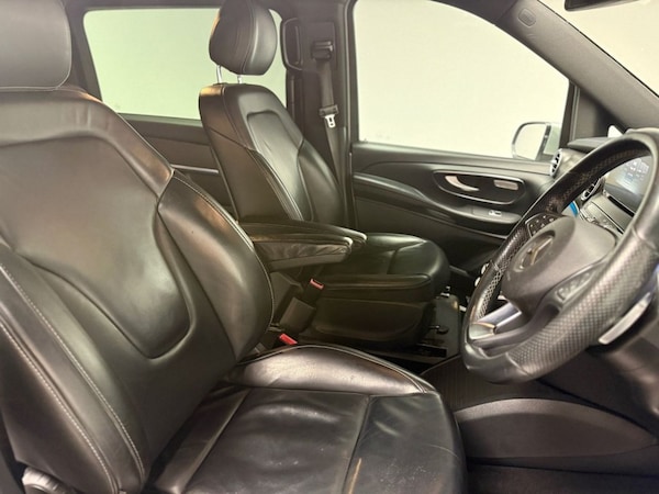 Used Mercedes-Benz V-Class 2017 for sale - 75259261: Photo 36
