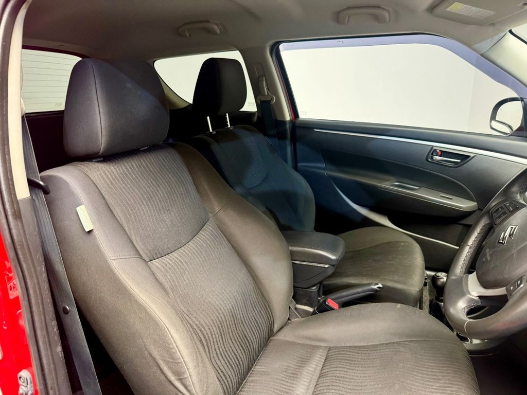 Used Suzuki Swift 2012 for sale - 77152877: Photo 32