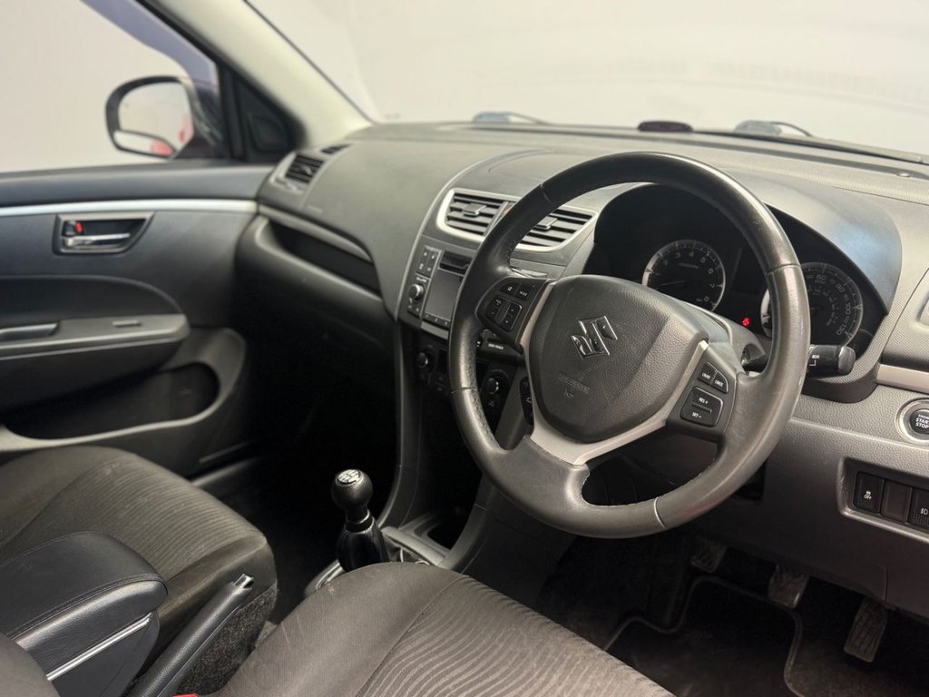 Used Suzuki Swift 2012 for sale - 77152877: Photo 33