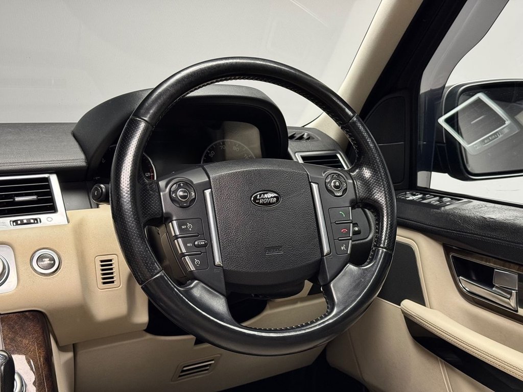Used Land Rover Range Rover Sport 2010 for sale - 76470451: Photo 31