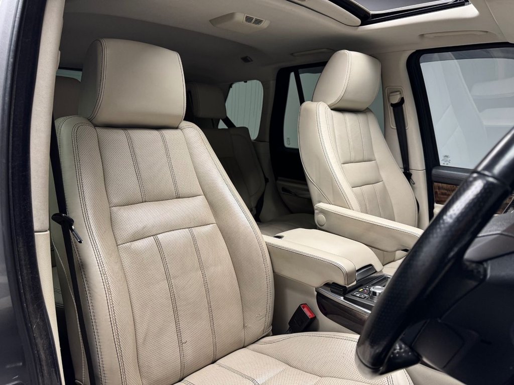 Used Land Rover Range Rover Sport 2010 for sale - 76470451: Photo 47