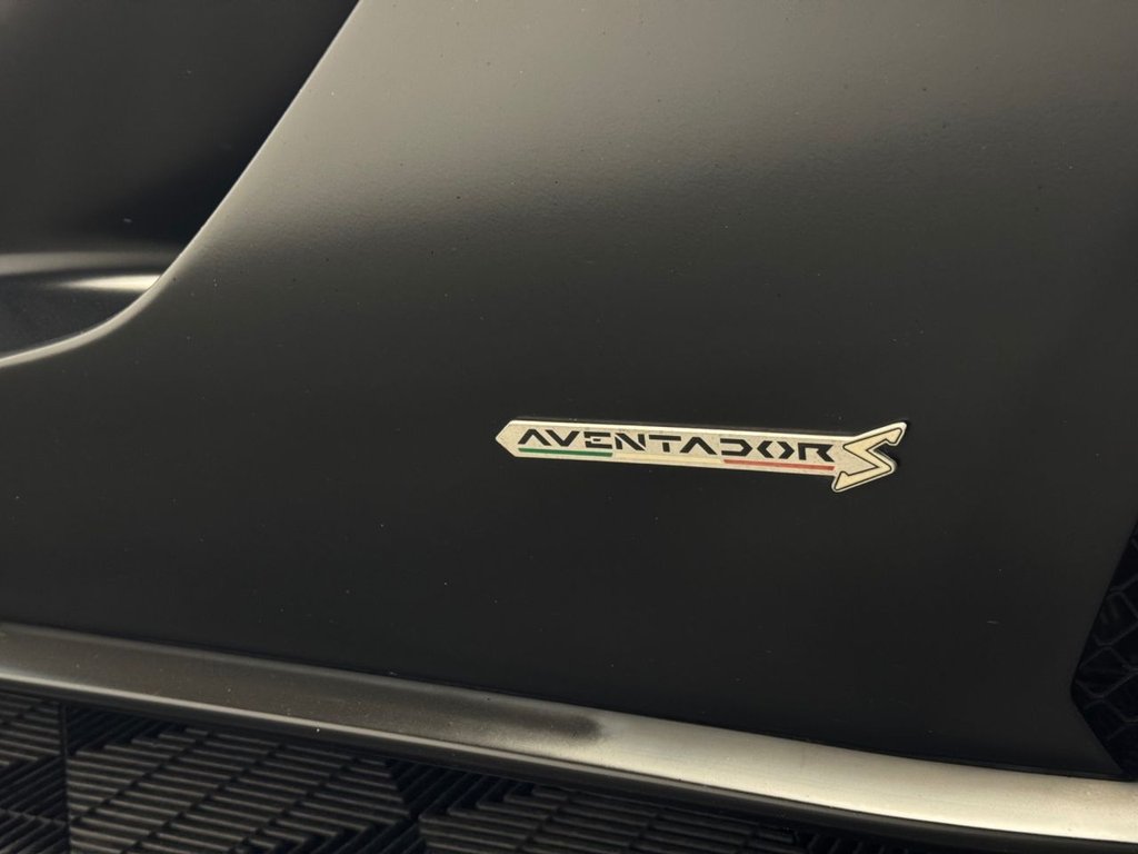 Used Lamborghini Aventador 2018 for sale - 77576126: Photo 41