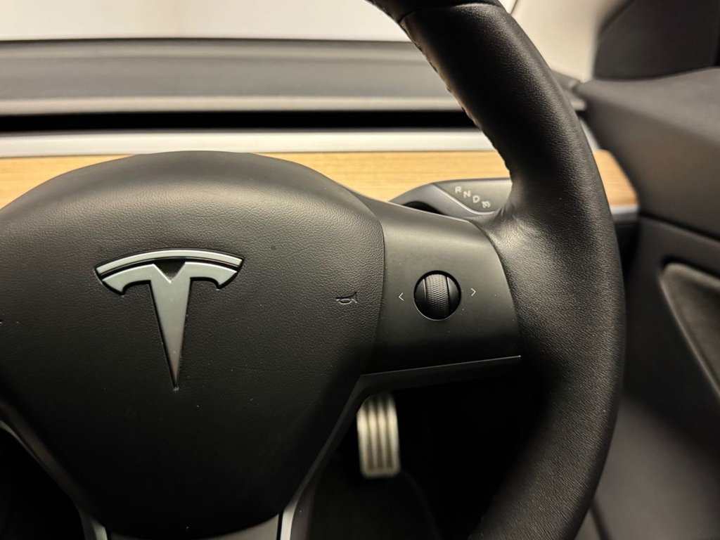 Used Tesla Model 3 2019 for sale - 77936293: Photo 33