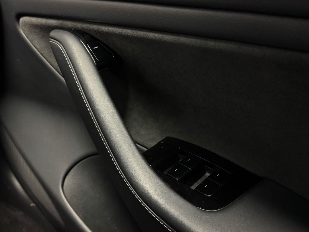 Used Tesla Model 3 2019 for sale - 77936293: Photo 35