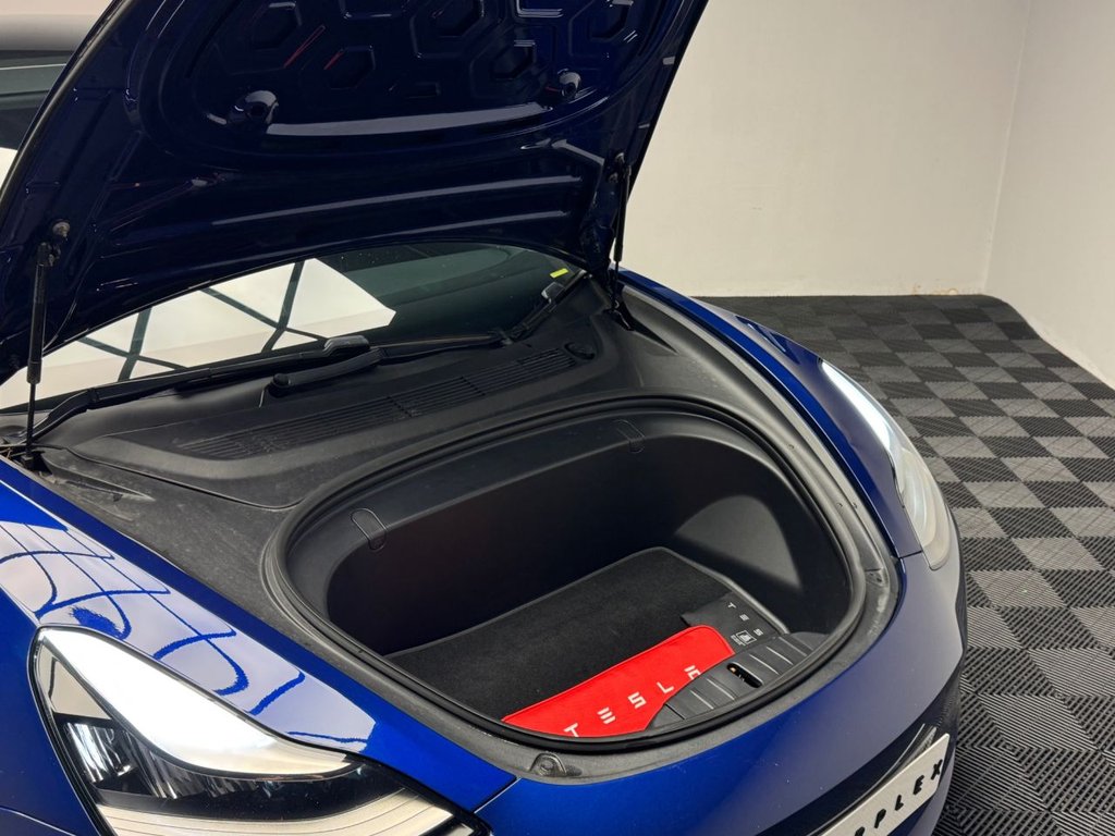 Used Tesla Model 3 2019 for sale - 77936293: Photo 45