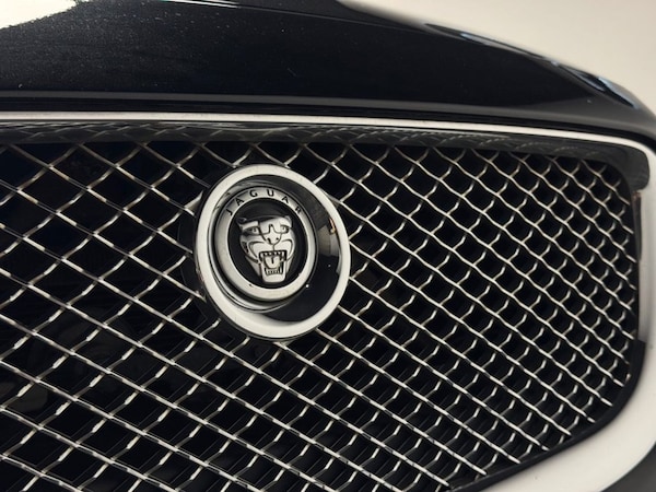 Used Jaguar XJ 2011 for sale - 76224023: Photo 10