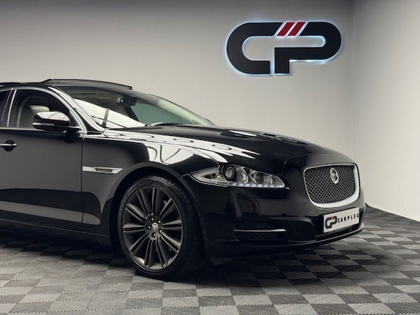 Used Jaguar XJ 2011 for sale - 76224023: Photo 6