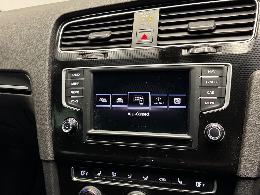 Used Volkswagen Golf 2016 for sale - 76417162: Photo 27