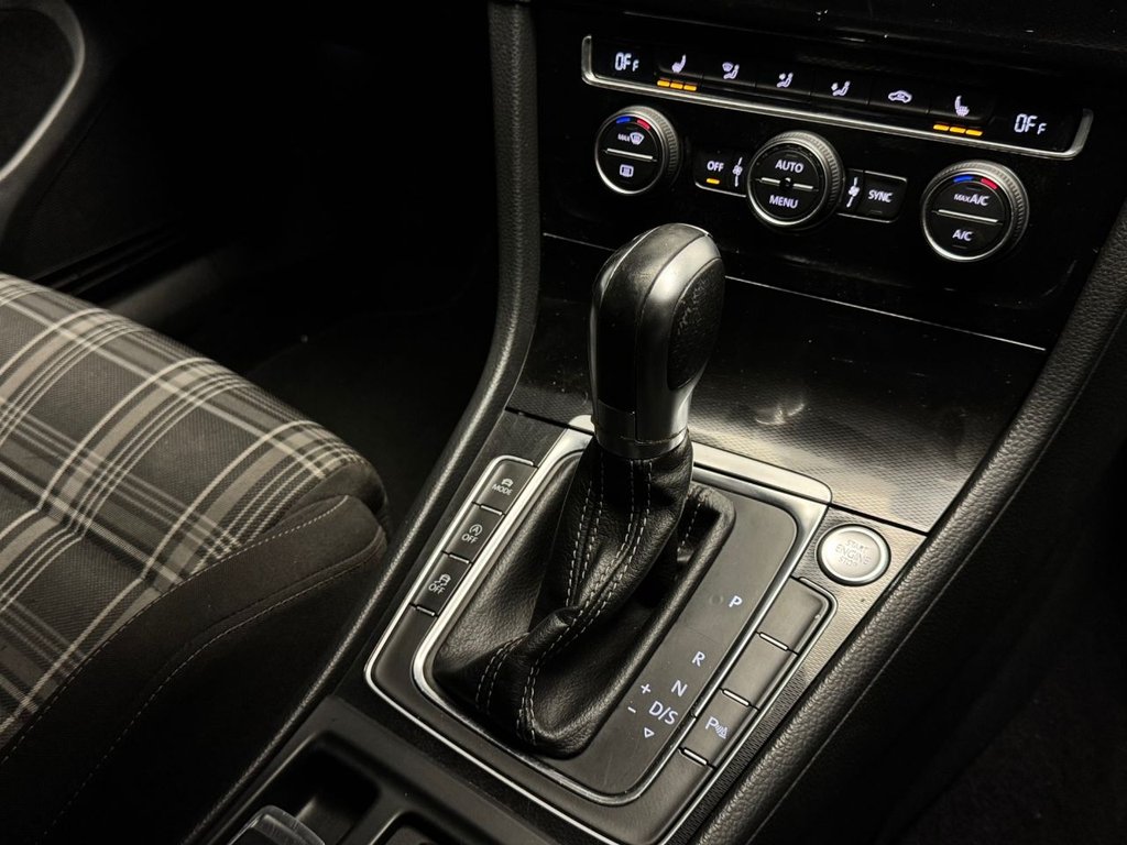 Used Volkswagen Golf 2016 for sale - 76417162: Photo 29